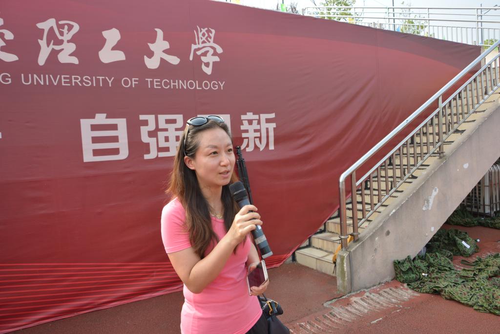 电气与电子工程学院首个学生宣讲团深入军营