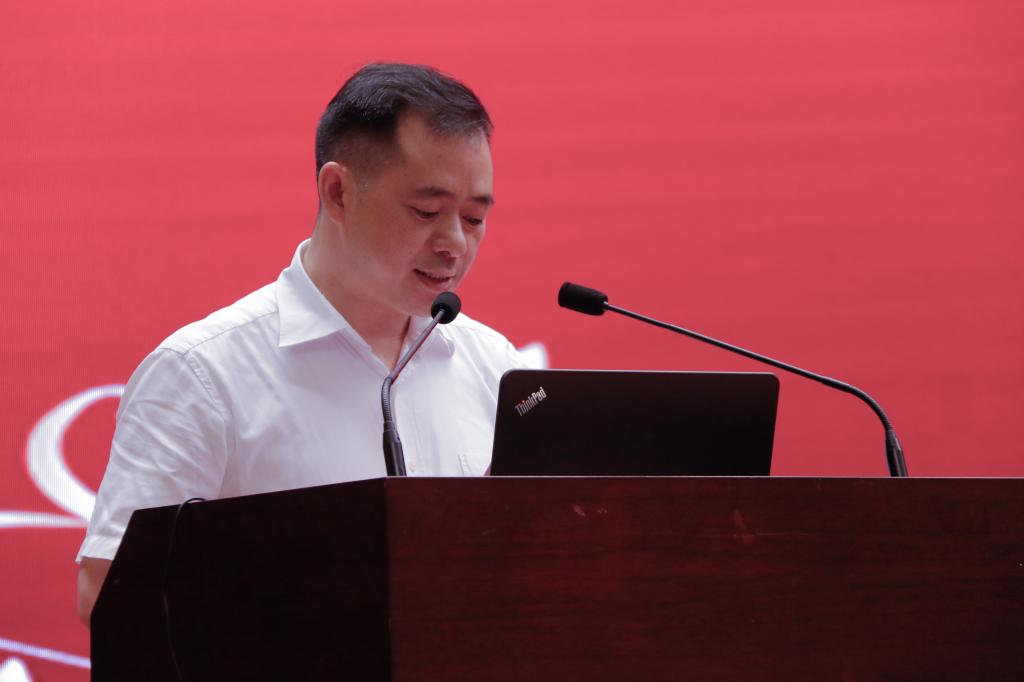 重庆九龙坡区区长刘小强致辞