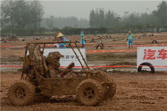 重庆理工大学士继车队参加2016年中国汽车工程学会大学生方程式汽车大赛&巴哈大赛
