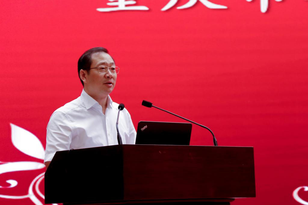 重庆市委常委、政法委书记、副市长刘强在会上讲话