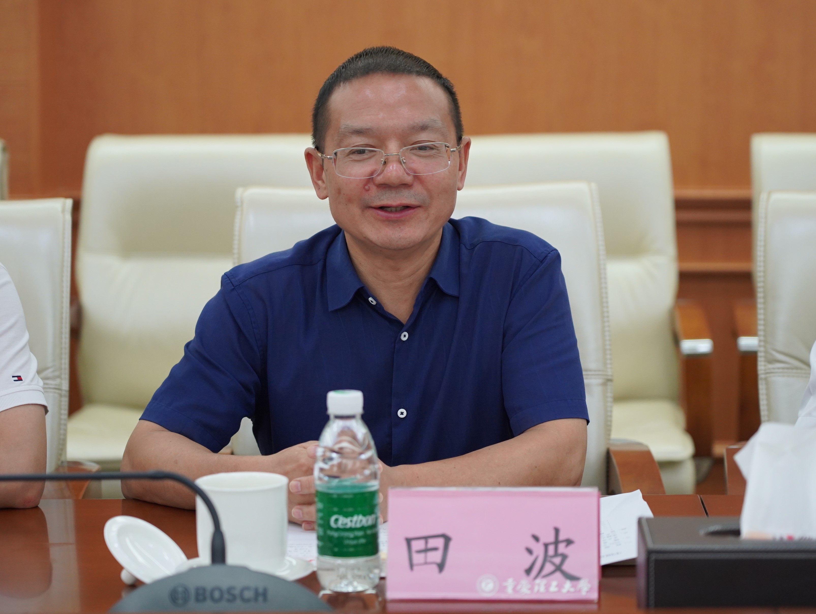 副校长田波作交流发言