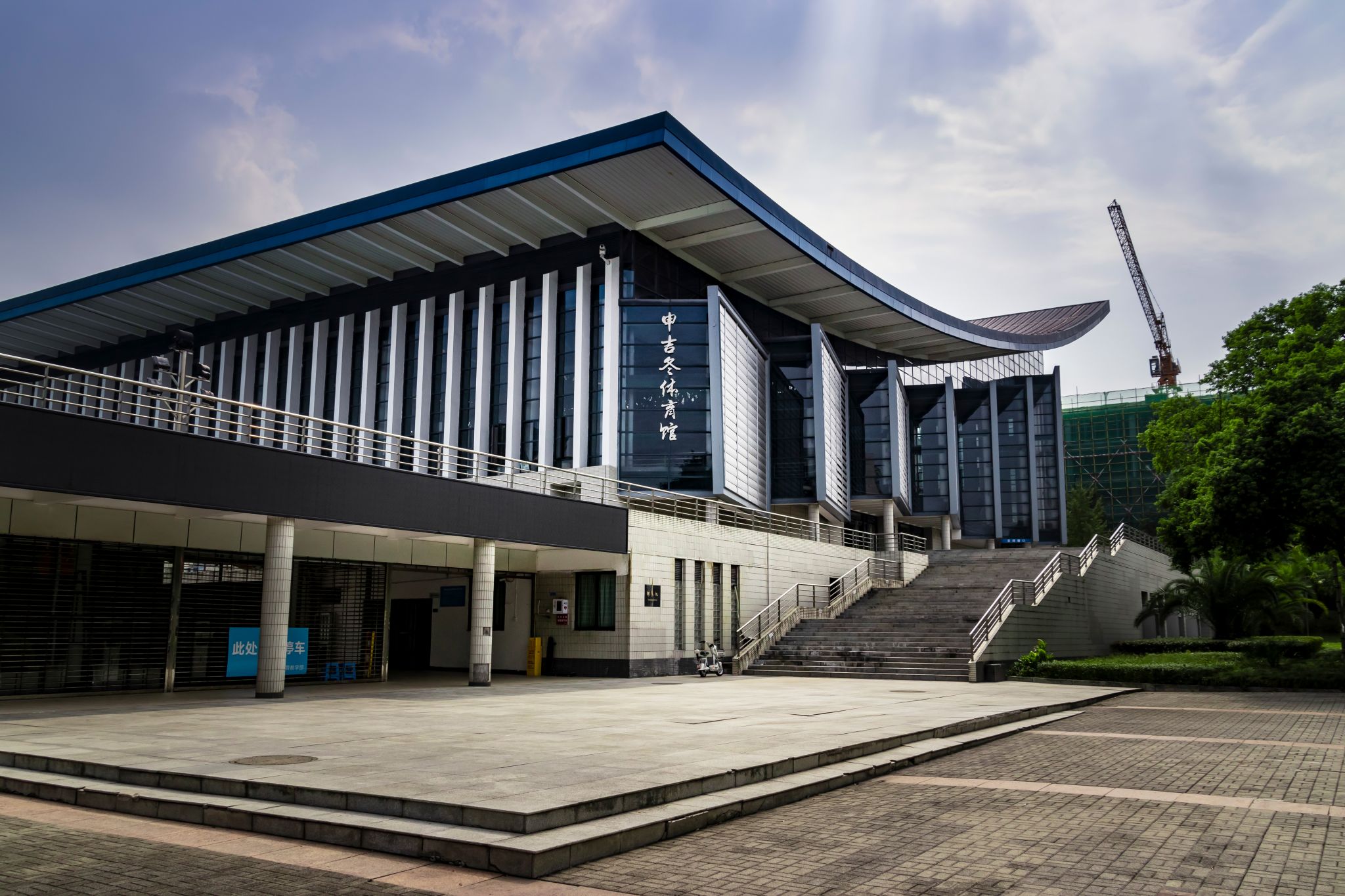 夏季静湖-重庆理工大学