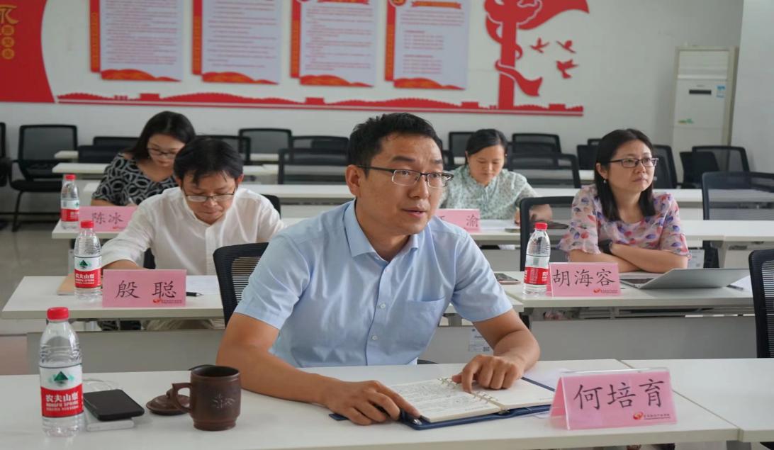 重庆知识产权学院顺利开展2022级研究生新生开学典礼暨入学教育