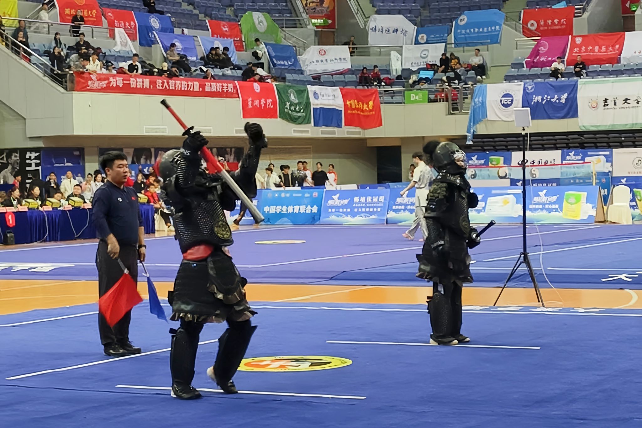 [喜讯]学校武术、短兵队在2025年中国大学生太极推手、长短兵锦标赛中斩获金牌-重庆理工大学